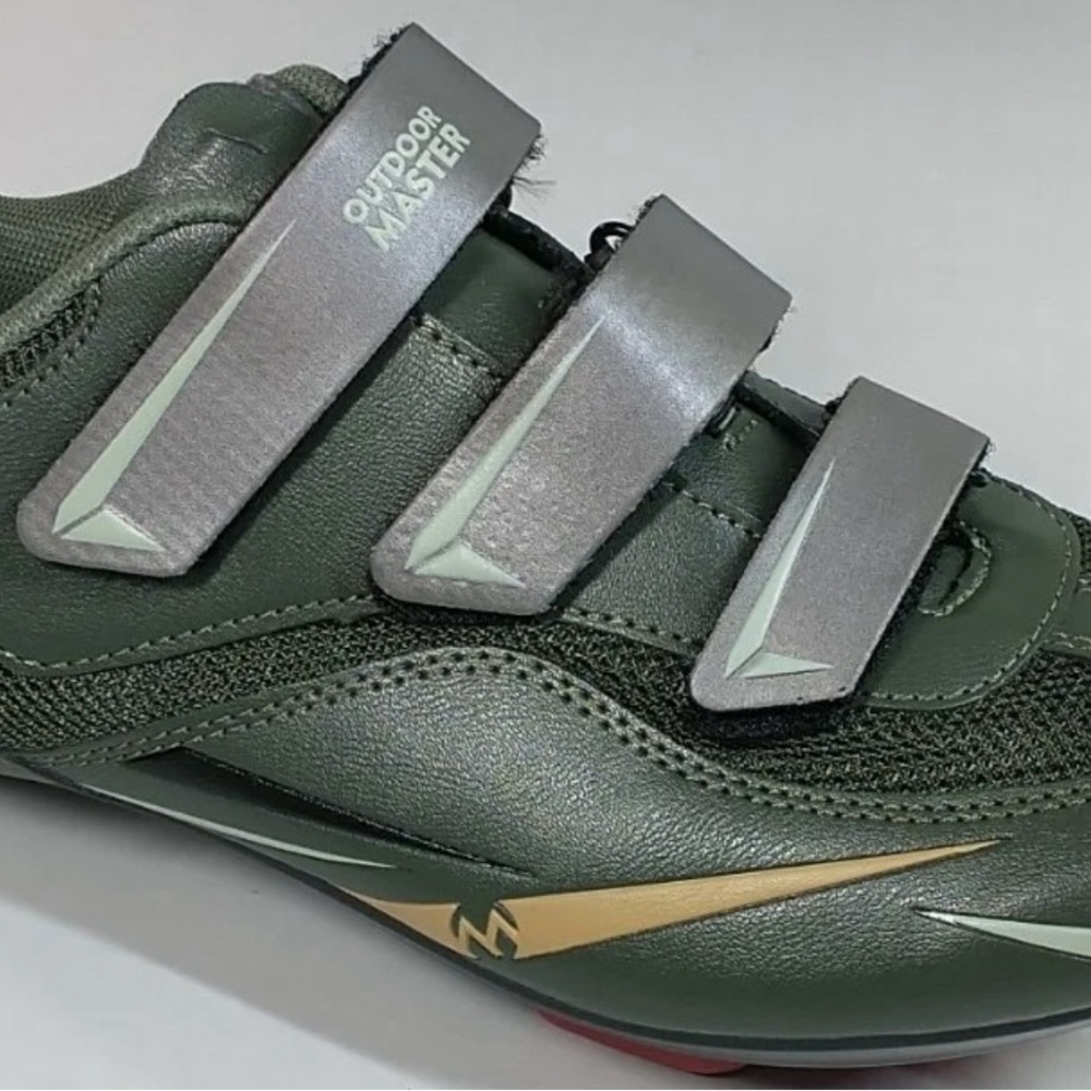 Outdoor Master Green Cycling Shoes Unisex Size Women 9.5 Men 8 Brand New In Box